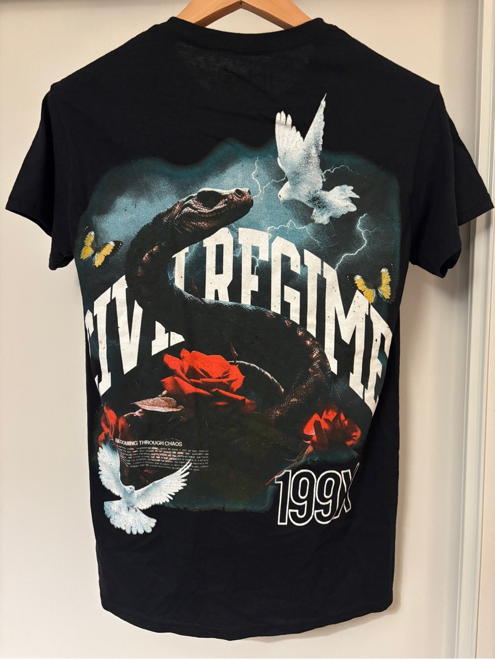Civil Regime Mens Black Graphic Tee Size Small Y2K Streetwear Urban Snake Rose
